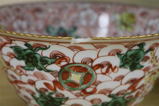 A Japanese famille verte porcelain bowl diameter 21cm